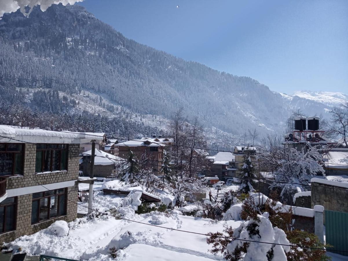 Tourist Hotel 10 Minutes Walking Distance From The Mall Manali  Exterior photo