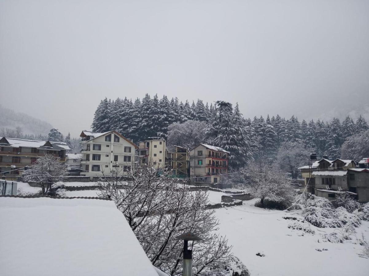 Tourist Hotel 10 Minutes Walking Distance From The Mall Manali  Exterior photo